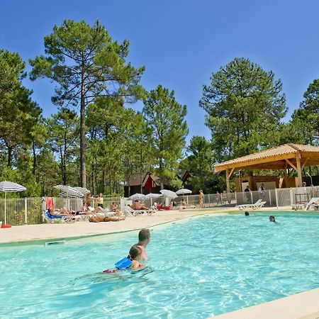 Vtf Les Oyats Sylvadoures Hotel Мойбисон Екстериор снимка