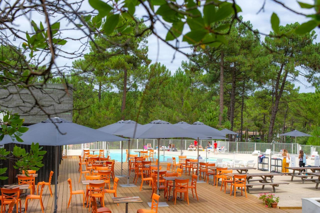 Vtf Les Oyats Sylvadoures Hotel Мойбисон Екстериор снимка
