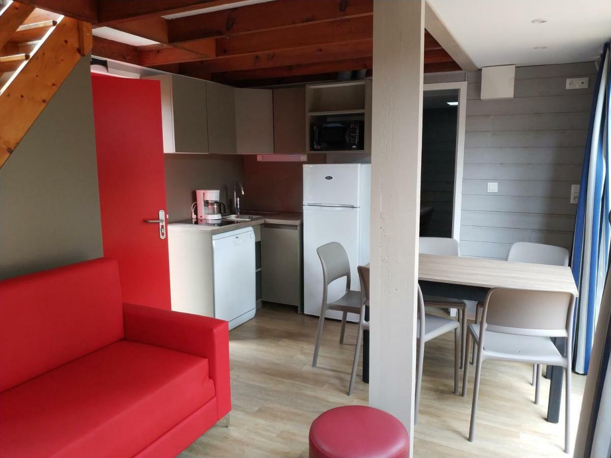 Vtf Les Oyats Sylvadoures Hotel Мойбисон Екстериор снимка